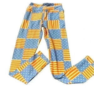 Lularoe tween leggings! Vintage American flags! Soft & buttery! NWOT.